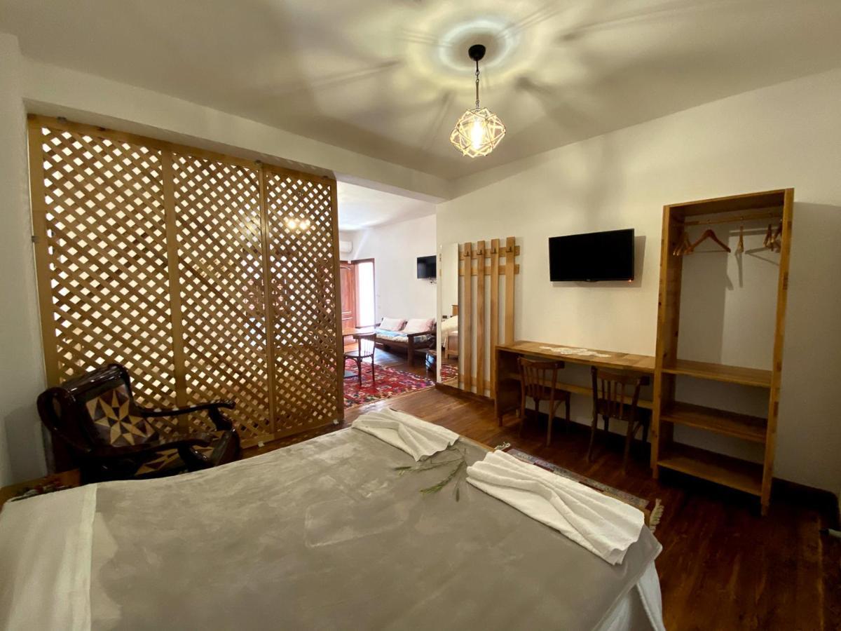 Nena Dashuri Agroturizem Peshkopi Exterior foto